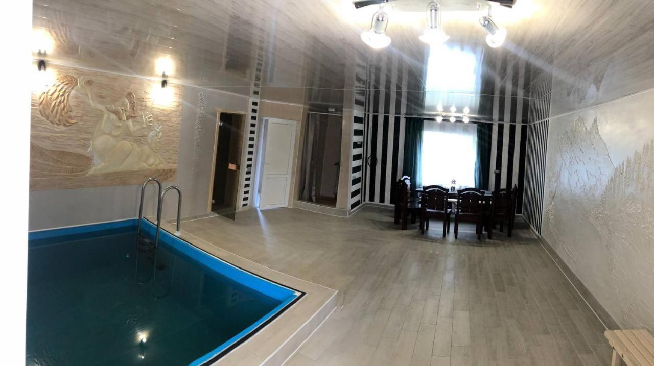 Cottage Zhelikhovskykh Tatarów Zewnętrze zdjęcie